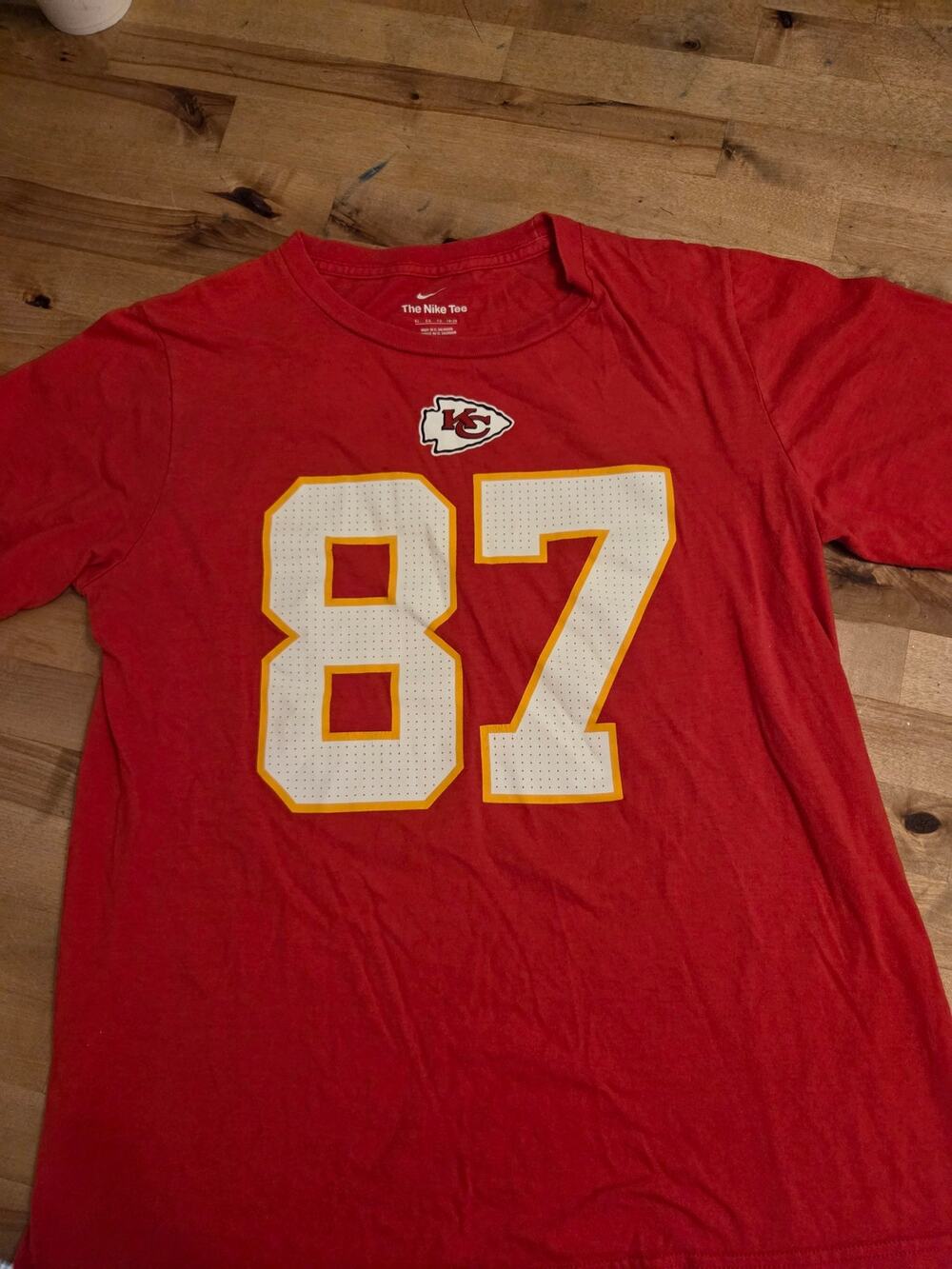 Nike Youth XL 18/20 Kansas City Chiefs Travis Kelce 87 Red T-Shirt EUC